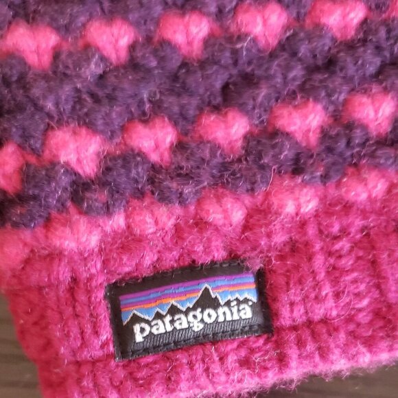 New Patagonia Knit Beanie Hat - Picture 2 of 2